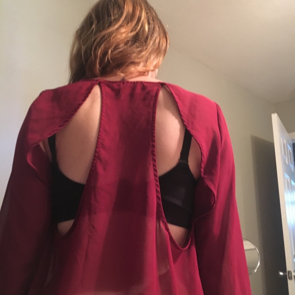 Red blouse - Picture 2 of 2